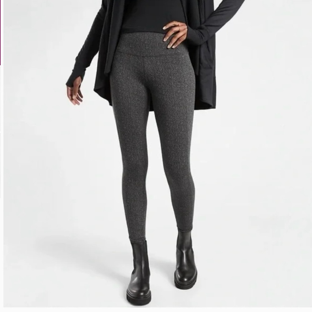 Athleta Delancey Textured Tight Legging • size Medium – Performance Fabric